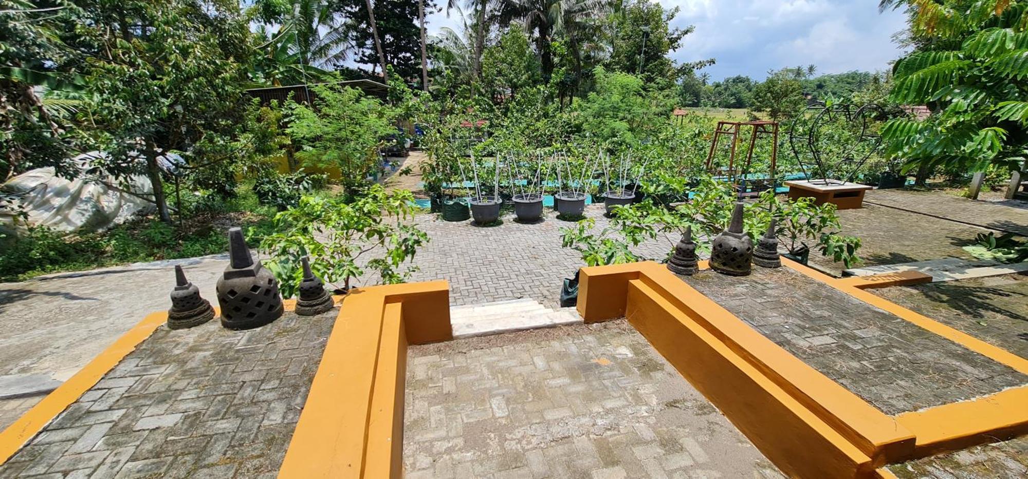 Anugrah Borobudur Magelang Buitenkant foto