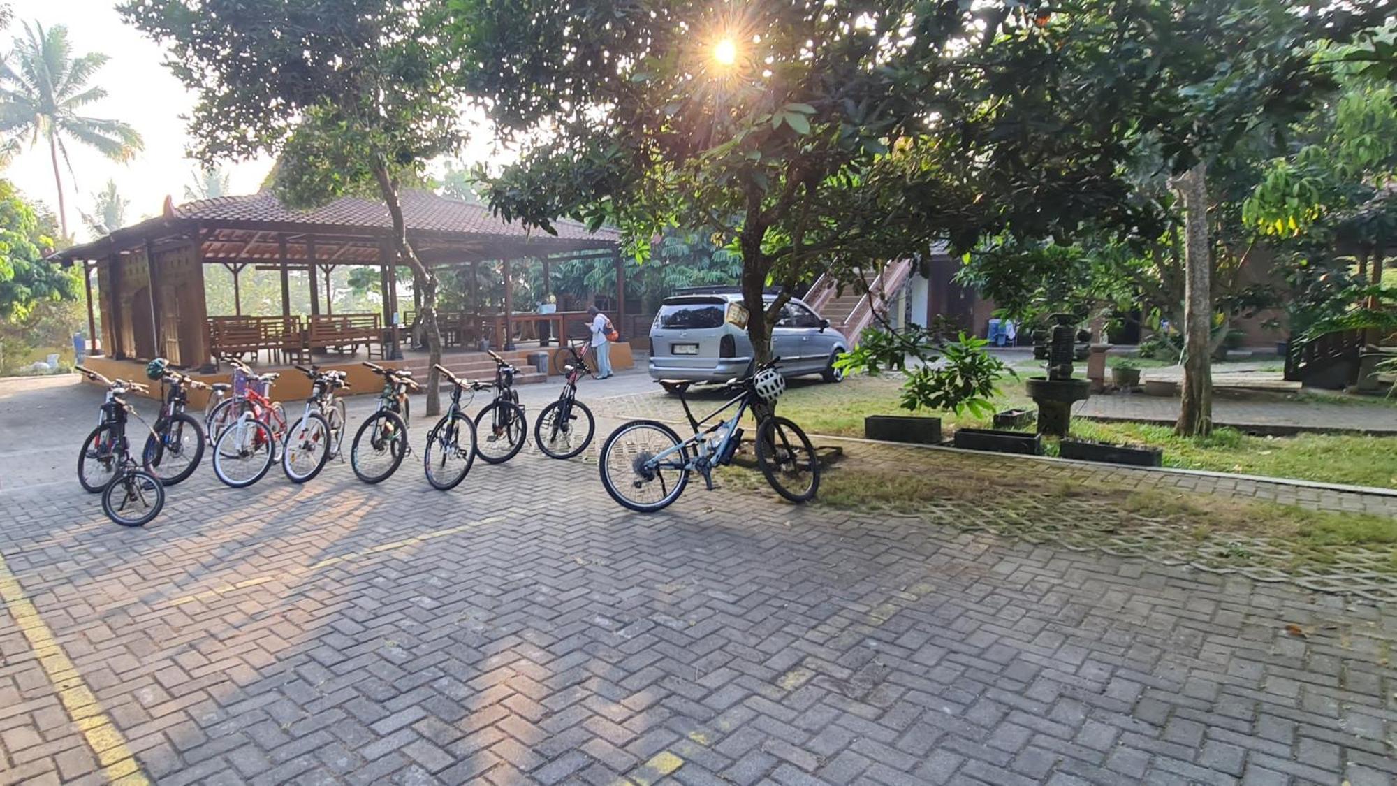Anugrah Borobudur Magelang Buitenkant foto